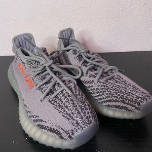 Yeezys 350 belugas brand new